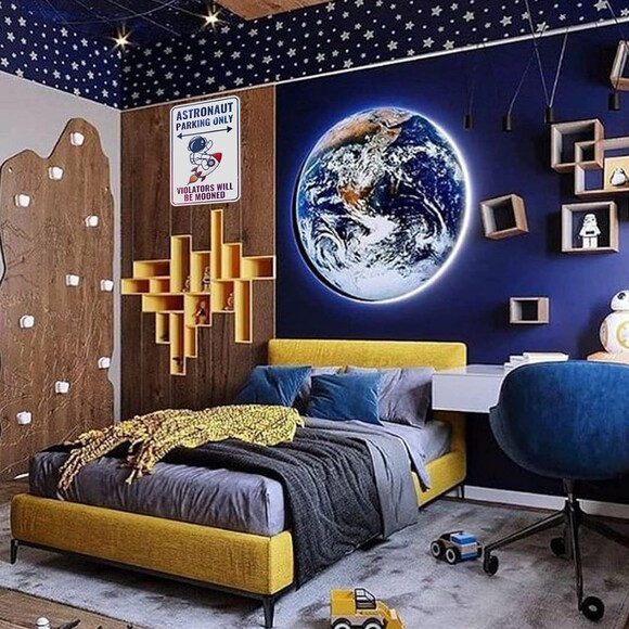 Outer Space Room Wall Decor For Kids Astronaut  Space Themed Bedroom SZ 12x8:NWT - Picture 4 of 9